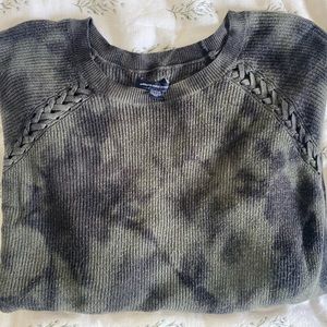 American eagle sweater
